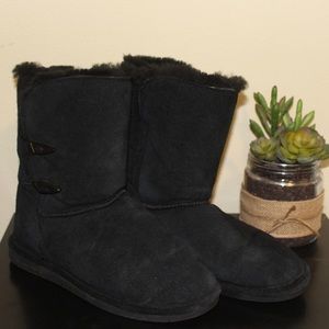 Black Bearpaw Boots